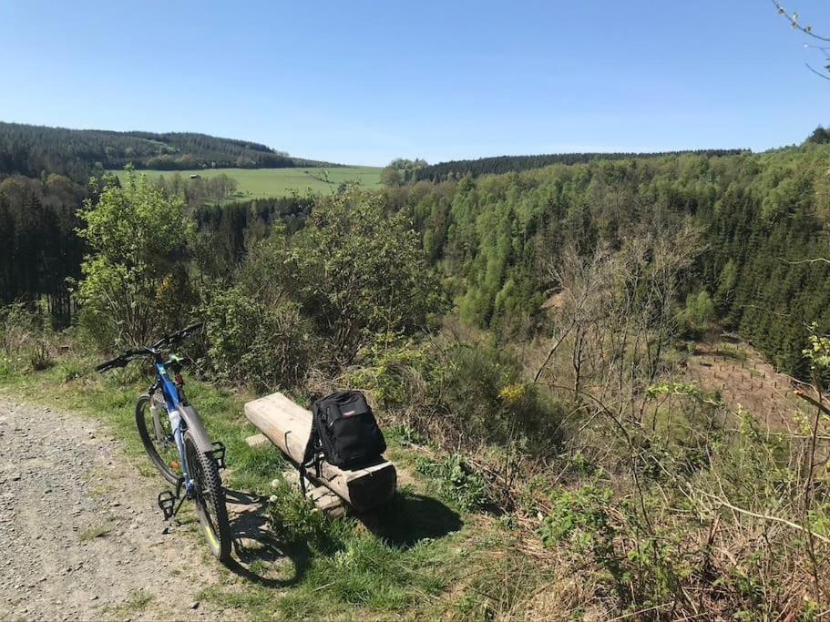 1833 Ardennes Farm Between Bastogne And Houffalize Exteriör bild